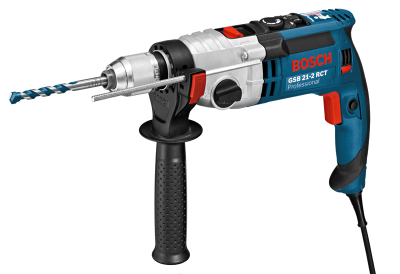 Bosch GSB 21-2 RCT Schlagbohrmaschine mit Seitengriff. Produktbild dynamisch